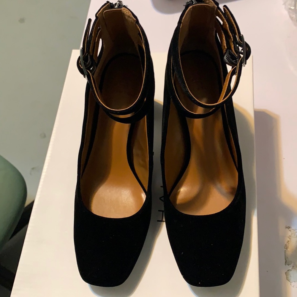 NWOT H by Halston Heeled Shoes